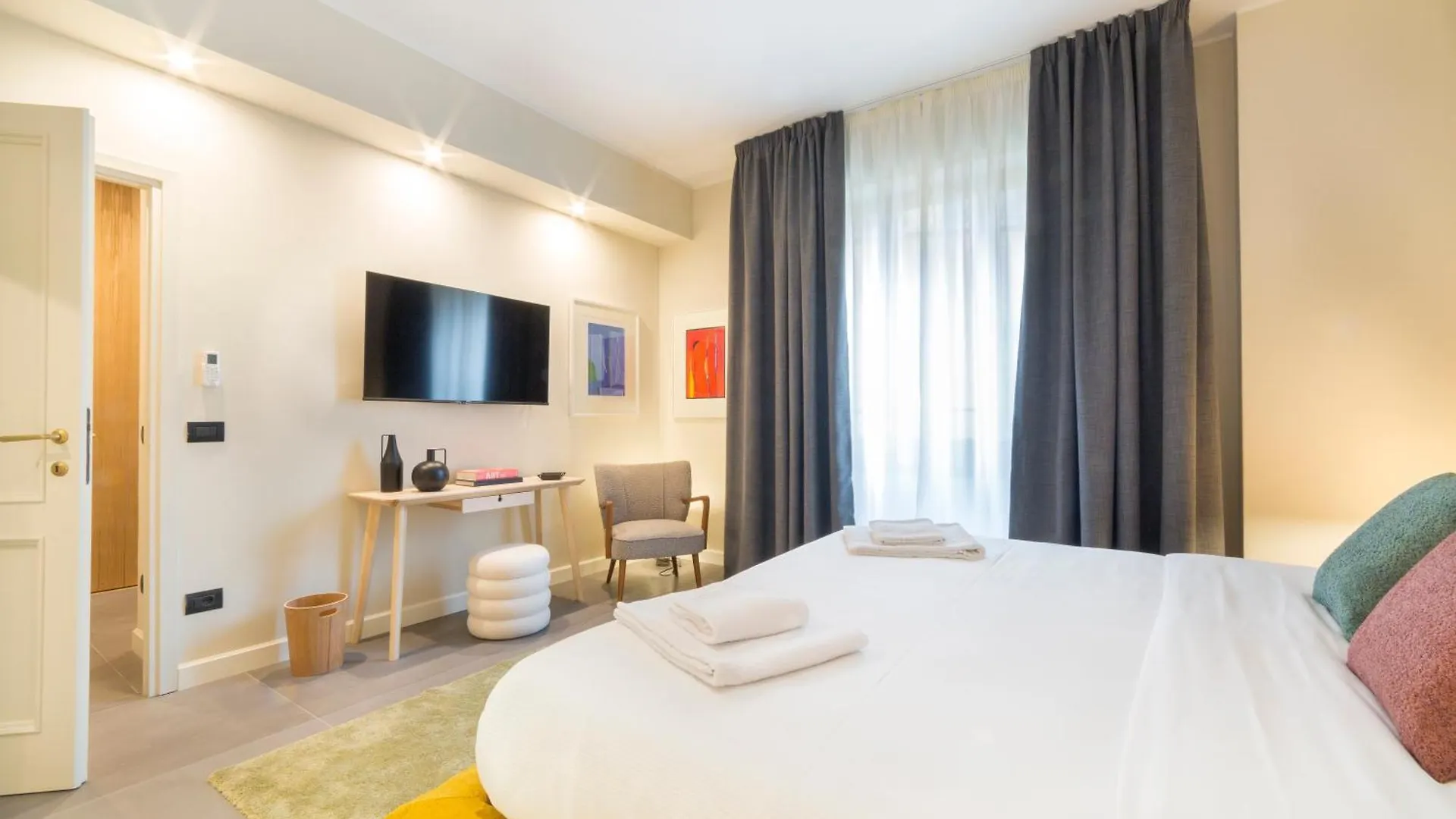 Aurora Apartments Piazzetta Florence