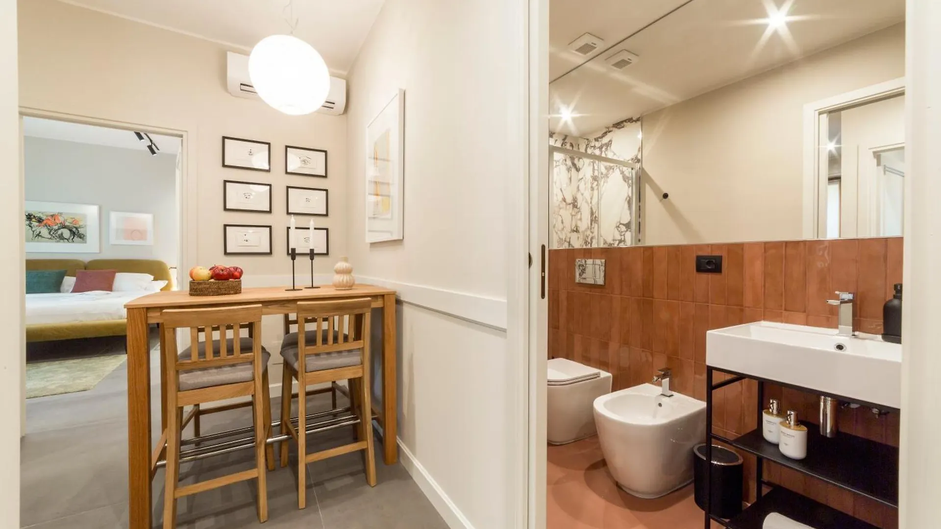 Aurora Apartments Piazzetta Florence 0*,  Italy