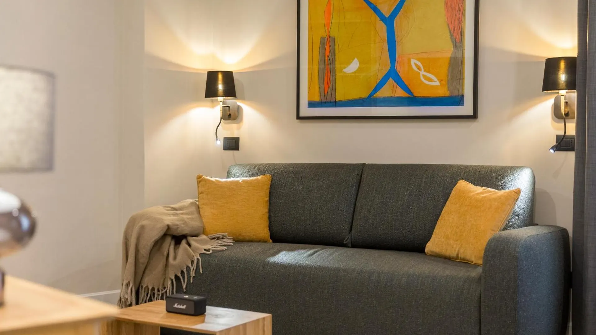 Aurora Apartments Piazzetta Florence